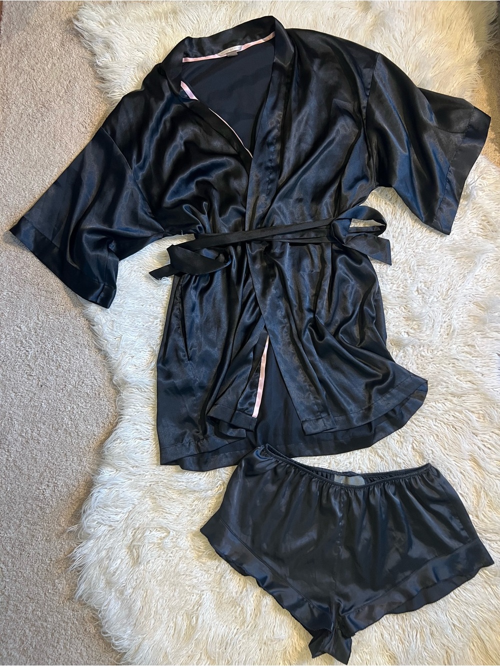 Satin Robe Bundle! - Picture 9 of 14